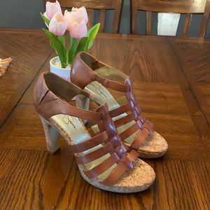 Brown Pumps / Heels ! 🤎
